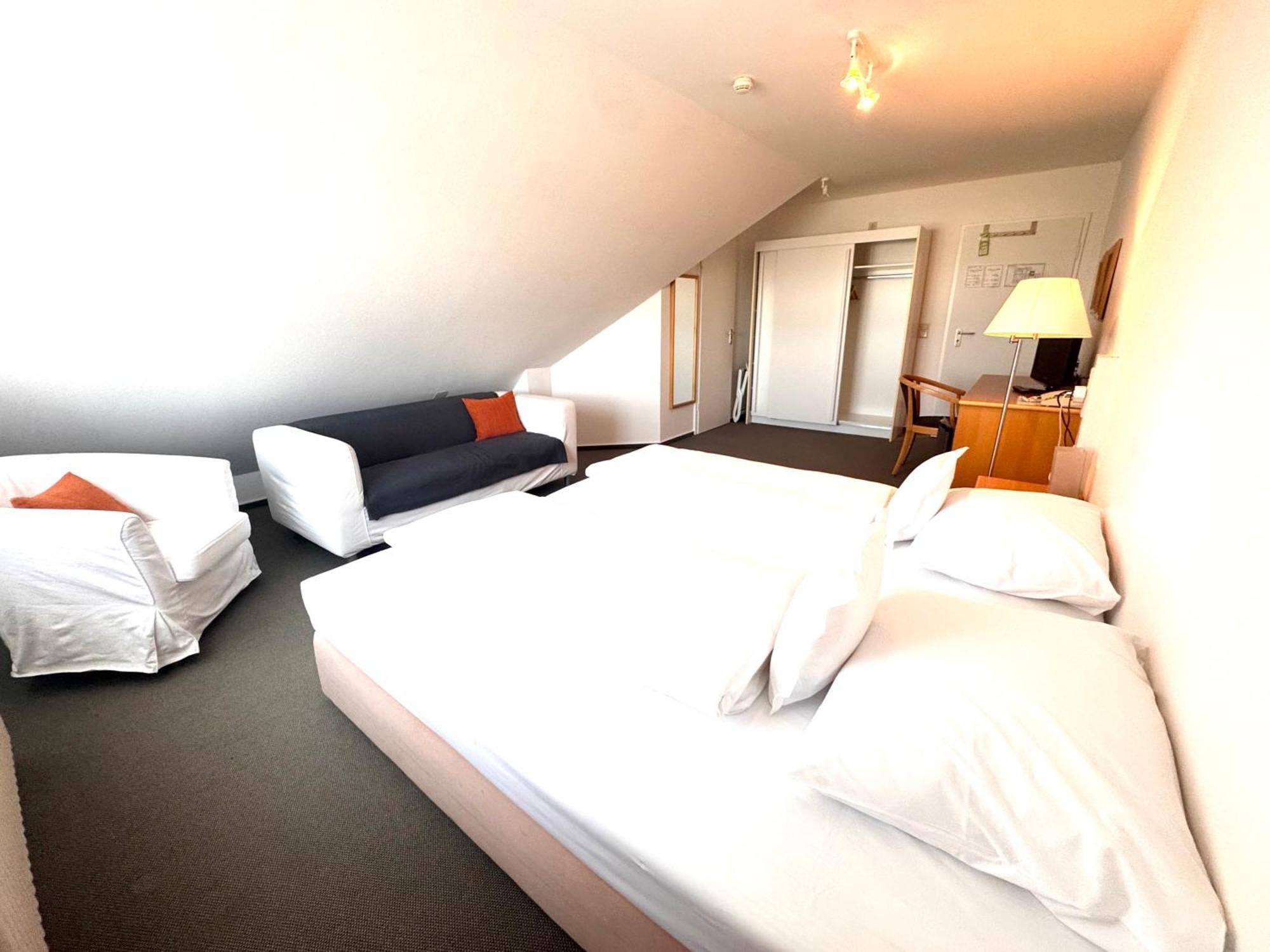 Kirchers Park & Wellnesshotel Kaiserstuhl Garni Endingen am Kaiserstuhl Extérieur photo