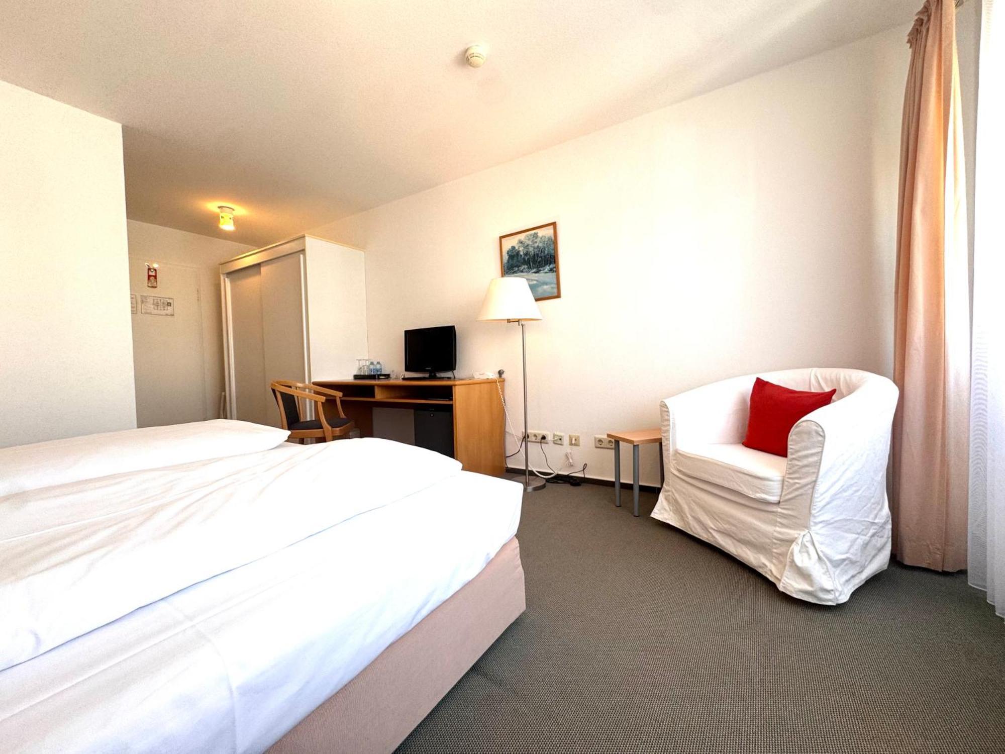 Kirchers Park & Wellnesshotel Kaiserstuhl Garni Endingen am Kaiserstuhl Extérieur photo